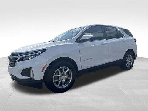 Used 2024 Chevrolet Equinox LT FWD image 5