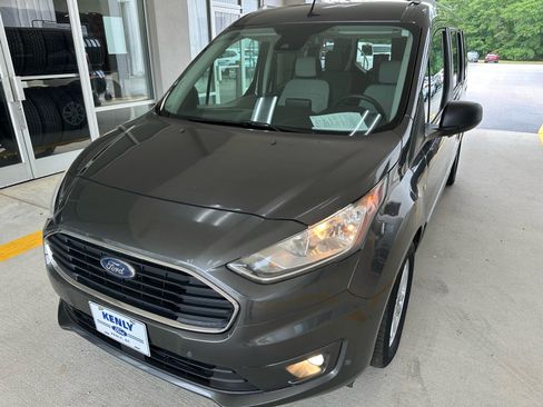 Certified 2019 Ford Transit Connect XLT FWD image 1