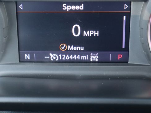 Used 2021 Chevrolet Silverado 2500 LTZ w/ LTZ Convenience Package image 19