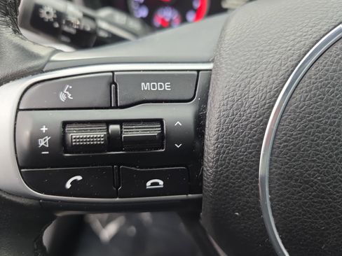 Used 2023 Kia K5 GT-Line image 16