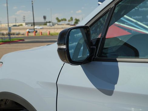 New 2026 Honda Ridgeline Black Edition image 11