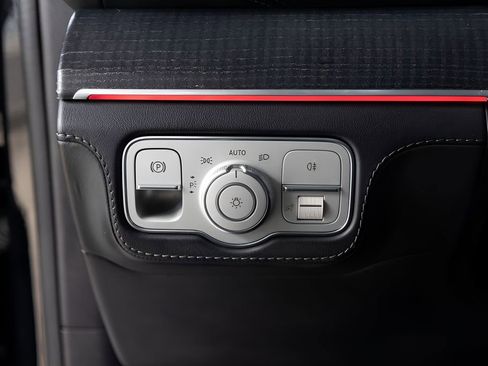 Used 2022 Mercedes-Benz GLE 53 AMG 4MATIC Coupe image 54