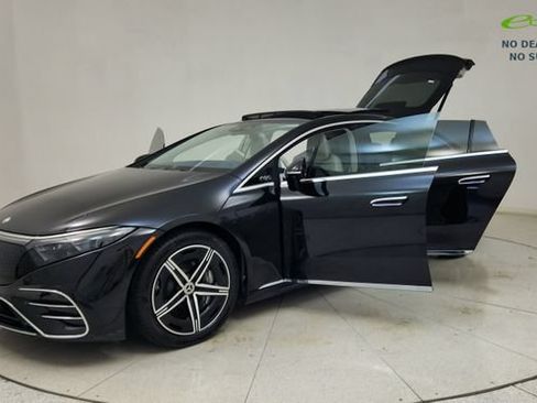 Used 2023 Mercedes-Benz EQS 450+ 4MATIC Sedan w/ Manufactur Interior Package image 15