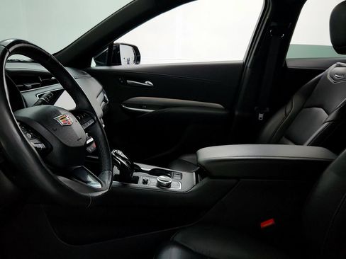 Certified 2023 Cadillac XT4 Premium Luxury w/ Cold Weather Package AWD/4WD image 17