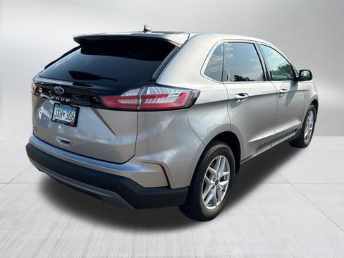 Used 2021 Ford Edge SEL AWD/4WD image 10