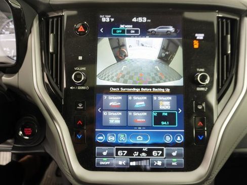 Used 2025 Subaru Outback Premium image 17