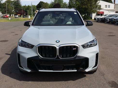 Used 2026 BMW X5 M60i AWD/4WD image 2