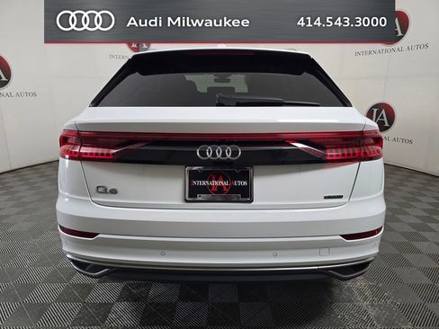 Used 2023 Audi Q8 Premium w/ Convenience Package AWD/4WD image 8