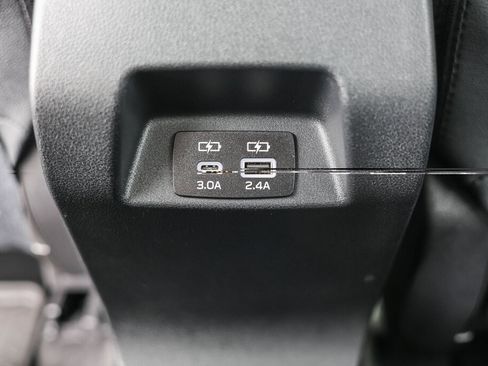 Used 2024 Subaru Crosstrek 2.5i Wilderness w/ Crosstrek Mirror Package AWD/4WD image 7