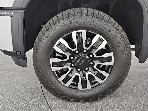 Certified 2025 GMC Sierra 2500 Denali Ultimate w/ Max Trailering Package AWD/4WD image 40