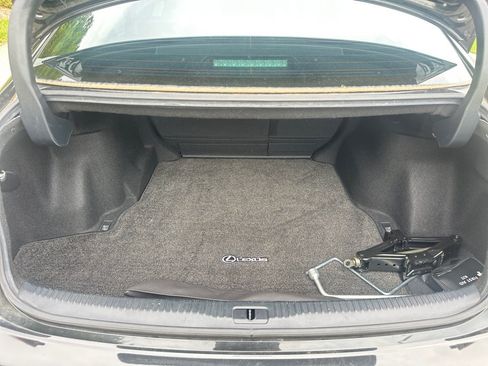 Used 2019 Lexus IS 300 w/ Navigation Package RWD image 19