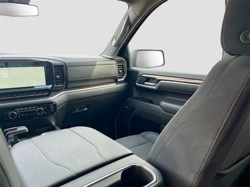 Used 2025 Chevrolet Silverado 1500 RST w/ Dark Appearance Package image 24