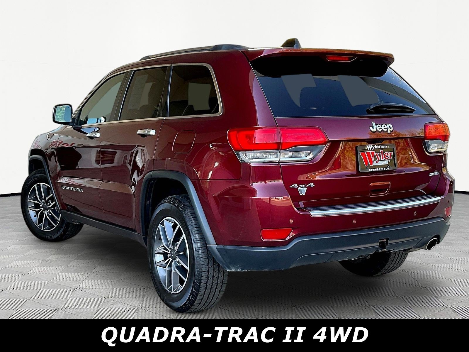 Used 2019 Jeep Grand Cherokee Limited AWD/4WD image 4