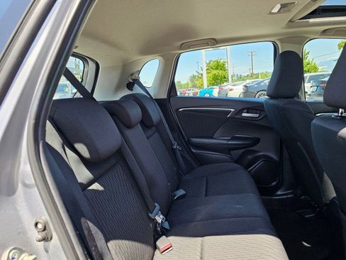 Used 2019 Honda Fit EX image 17