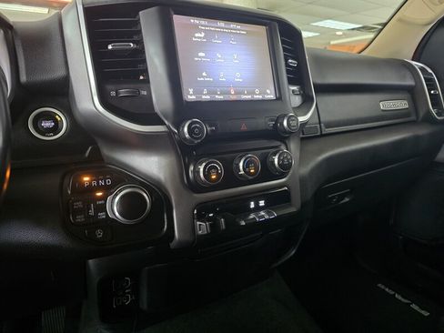 Used 2020 RAM 1500 Big Horn AWD/4WD image 30