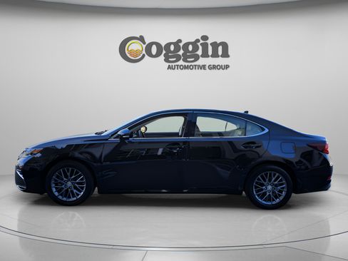 Used 2018 Lexus ES 350 image 2