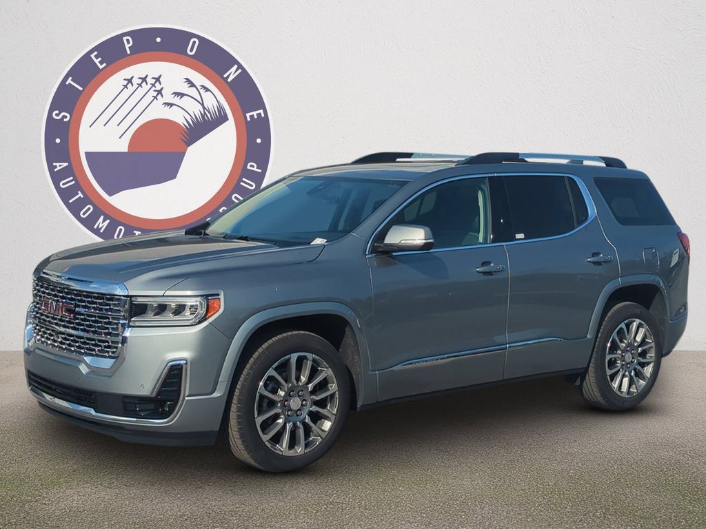 Used 2023 GMC Acadia Denali w/ Denali Ultimate Package AWD/4WD image 2