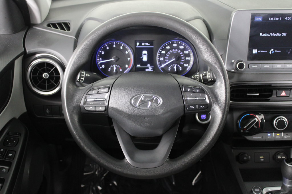 Used 2023 Hyundai Kona SEL FWD image 19