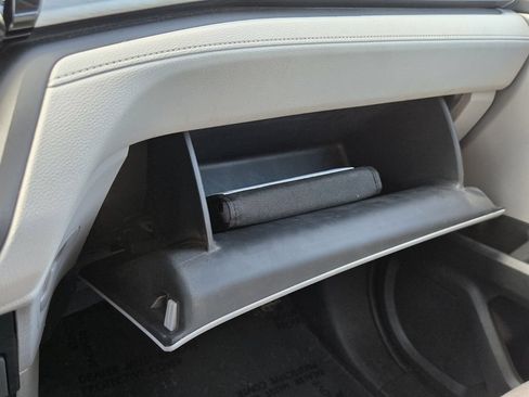 Used 2024 Honda Odyssey EX image 22