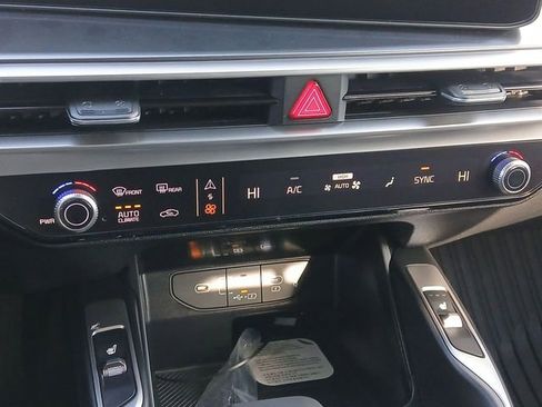 New 2026 Kia Sorento S image 18