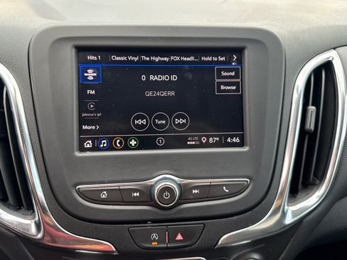 Used 2024 Chevrolet Equinox LT AWD/4WD image 24