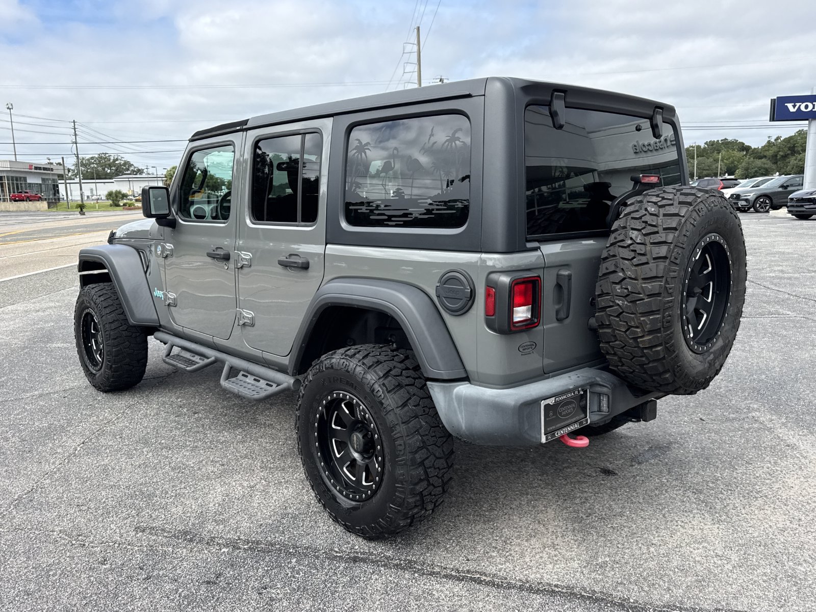Used 2021 Jeep Wrangler Unlimited Sport AWD/4WD image 3
