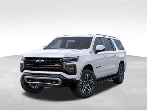 New 2026 Chevrolet Suburban Z71 w/ Comfort Package AWD/4WD image 6