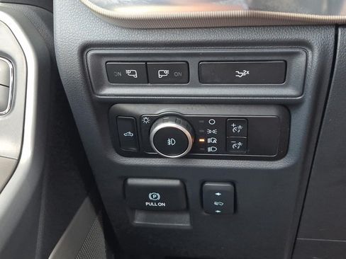Used 2024 Ford F150 Lariat w/ FX4 Off-Road Package AWD/4WD image 19