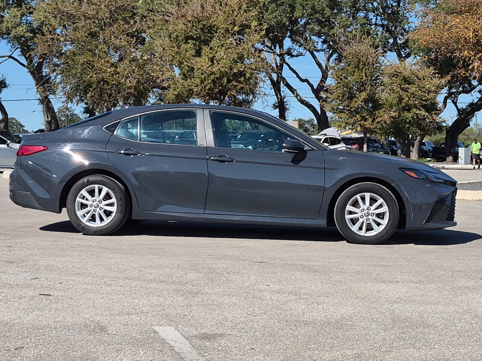 Certified 2025 Toyota Camry LE FWD image 6