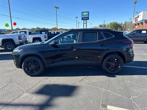 New 2026 Chevrolet Trax ACTIV w/ Driver Confidence Package image 9