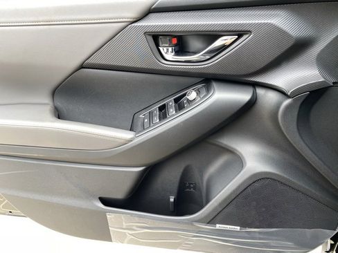 New 2025 Subaru Crosstrek 2.5i Limited w/ Popular Package #4A image 13