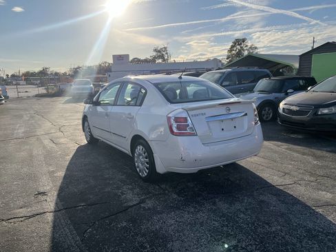 Used 2011 Nissan Sentra 2.0 S w/ Convenience Pkg image 6