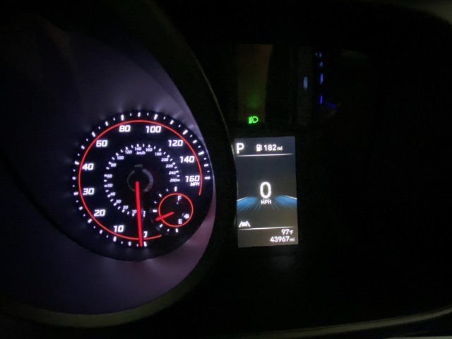 Used 2022 Hyundai Elantra SEL w/ Preferred Accessory Package FWD image 15