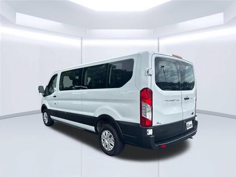 Used 2023 Ford Transit 350 XLT RWD image 7