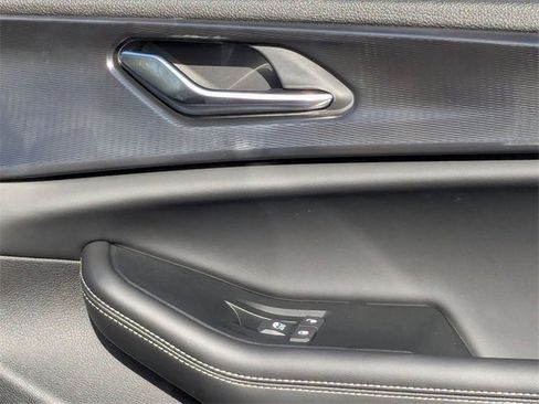 New 2025 Jeep Grand Cherokee Altitude image 36