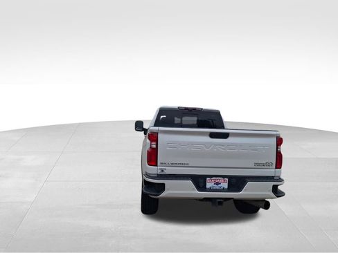 Certified 2023 Chevrolet Silverado 2500 High Country w/ Z71 Off-Road Package image 17
