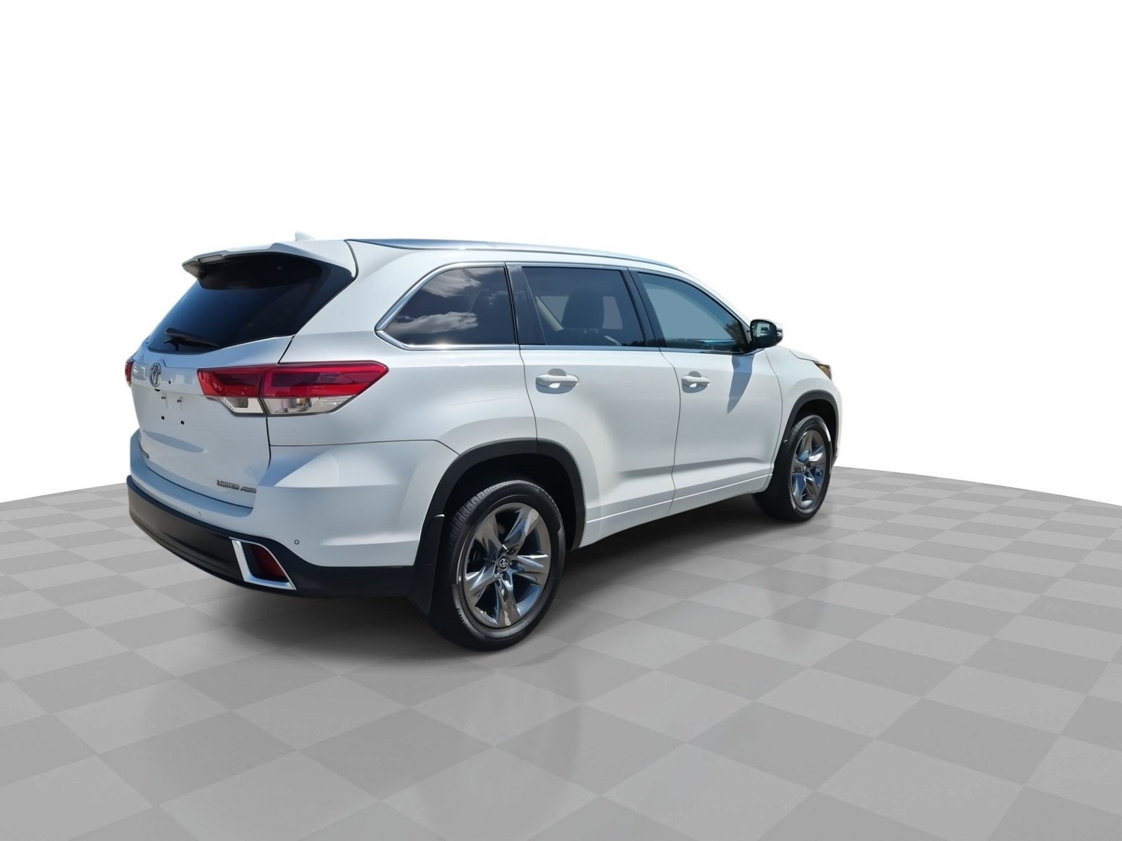 Used 2019 Toyota Highlander Limited Platinum AWD/4WD image 8