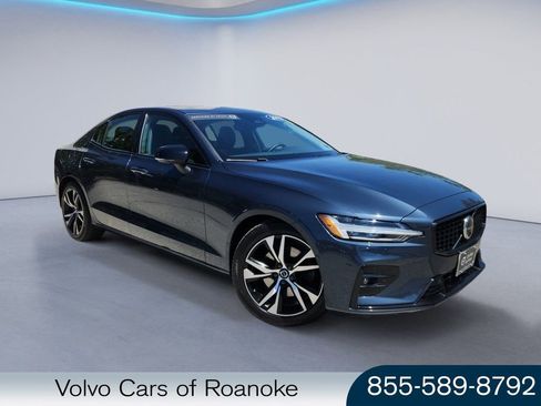 Used 2023 Volvo S60 B5 Plus w/ Climate Package AWD/4WD image 1