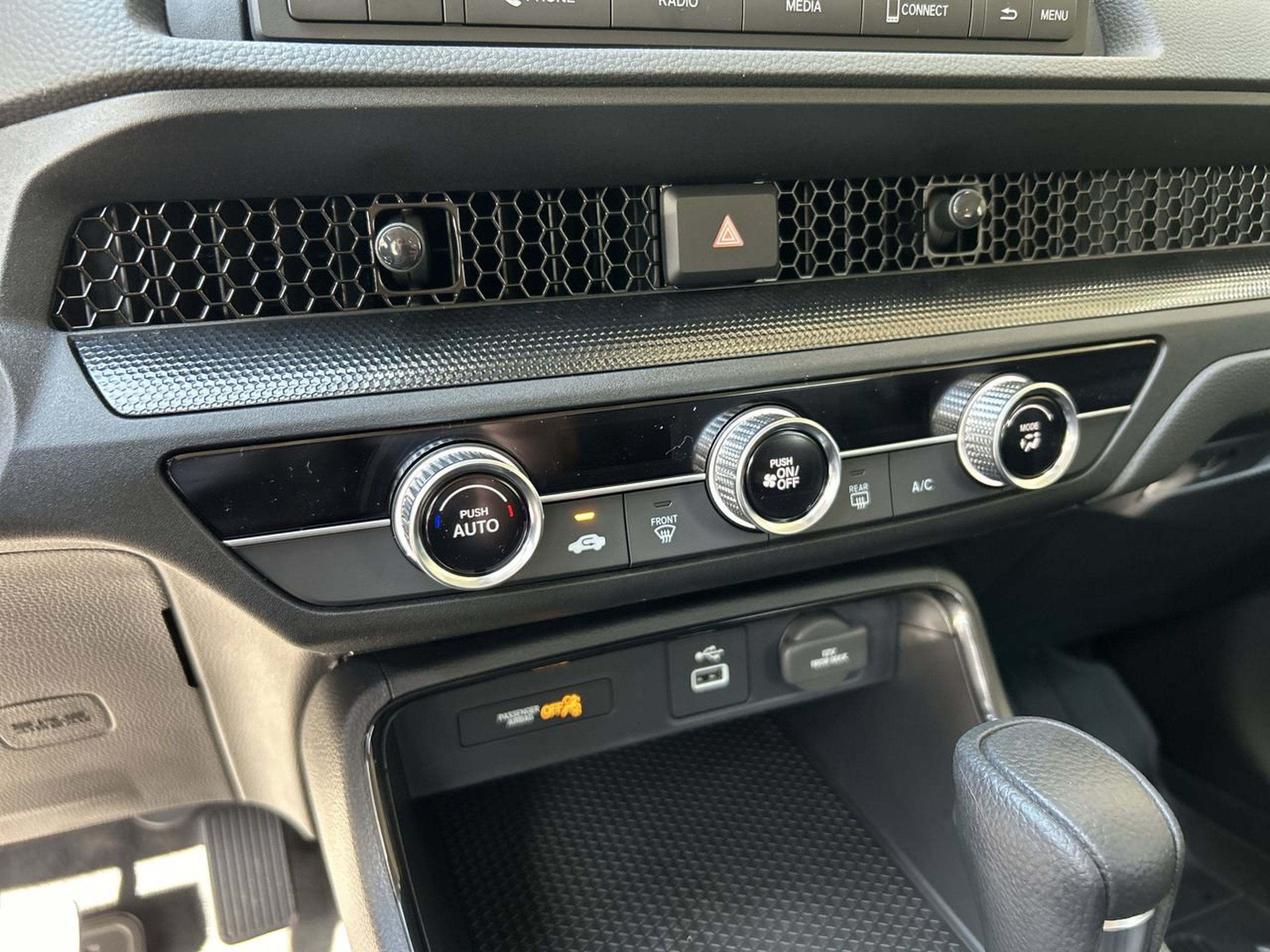 Used 2024 Honda CR-V LX image 26