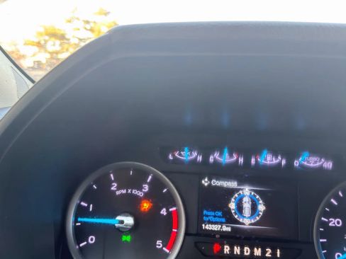 Used 2019 Ford F350 XL w/ STX Appearance Package image 12