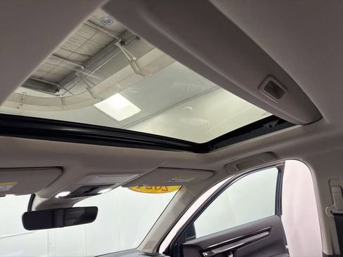Used 2024 Honda CR-V EX-L image 25