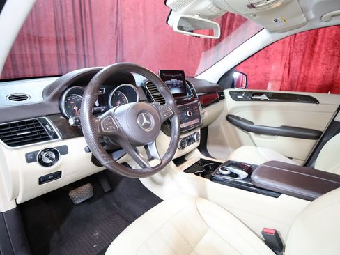 Used 2017 Mercedes-Benz GLS 450 4MATIC image 12