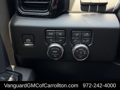 New 2026 GMC Sierra 1500 AT4 w/ AT4 Premium Package AWD/4WD image 19