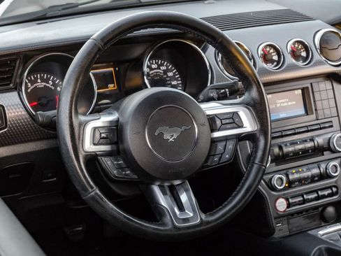 Used 2017 Ford Mustang GT w/ GT Performance Package image 12