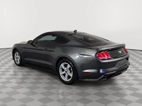Used 2020 Ford Mustang Coupe RWD image 6
