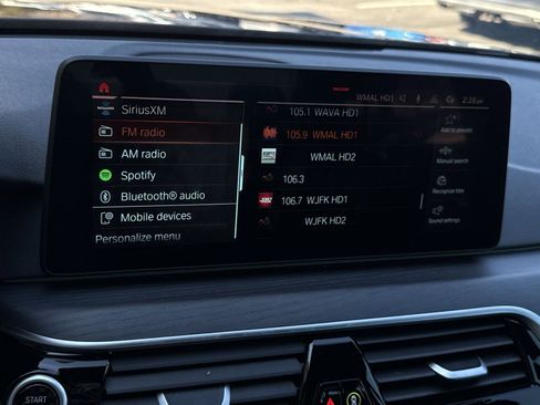 Used 2023 BMW 540i xDrive w/ M Sport Package image 18