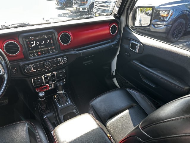 Used 2021 Jeep Gladiator Rubicon AWD/4WD image 17