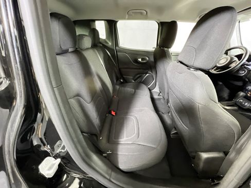 Used 2022 Jeep Renegade Latitude image 26