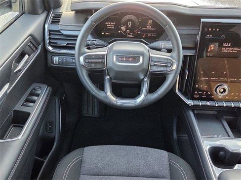 Certified 2025 GMC Acadia Elevation image 12