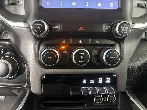 Used 2023 RAM 1500 Big Horn AWD/4WD image 20